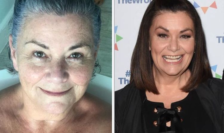 Dawn French, 64, strips off for nude selfie from her bath as fans praise ‘natural’ look | Celebrity News | Showbiz & TV