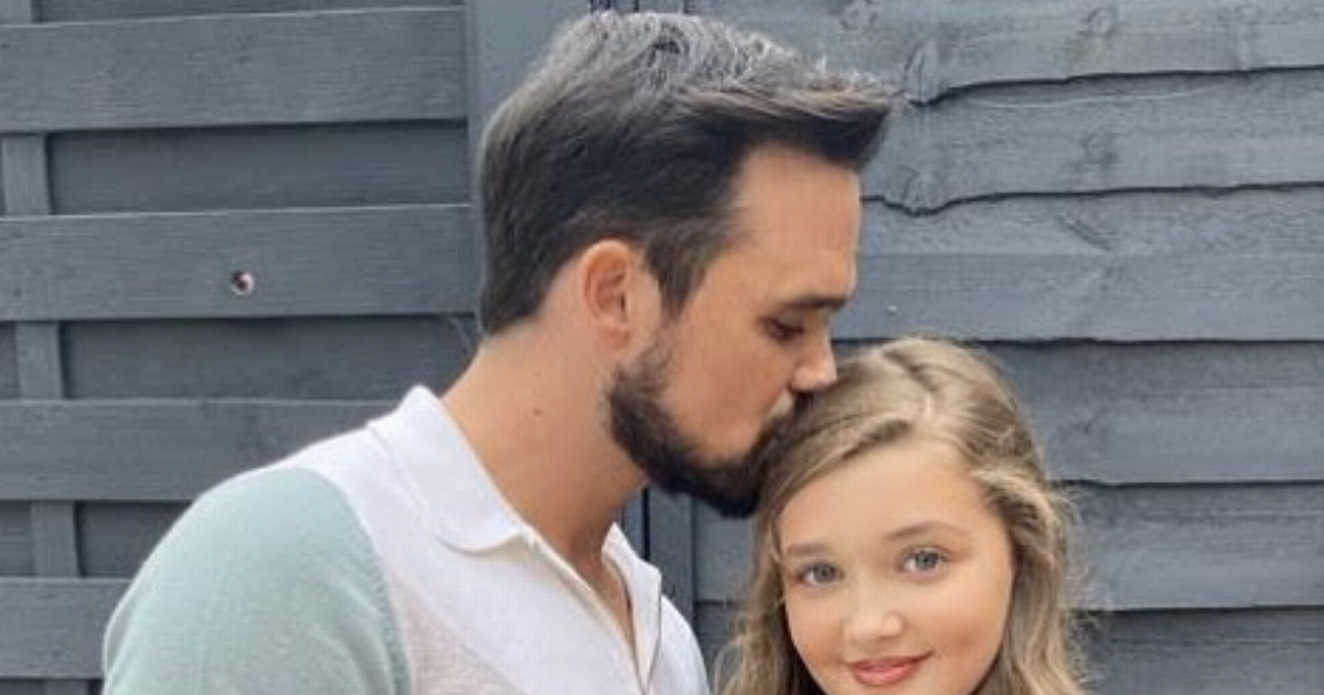 Gareth Gates calls daughter Missy, 12, his ‘world’ as he shares rare picture