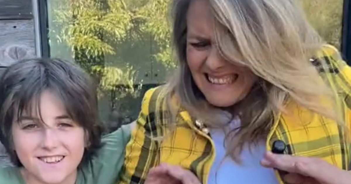 Alicia Silverstone’s son tried to kiss her after watching Clueless