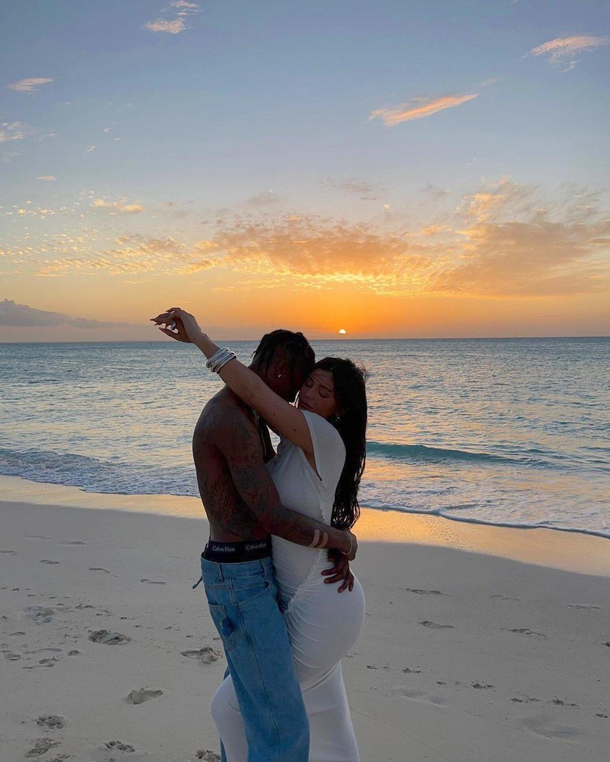 Kylie Jenner and Travis Scott Pose for Romantic Beach Photos, Feed Lizards with Stormi on Family Vacation