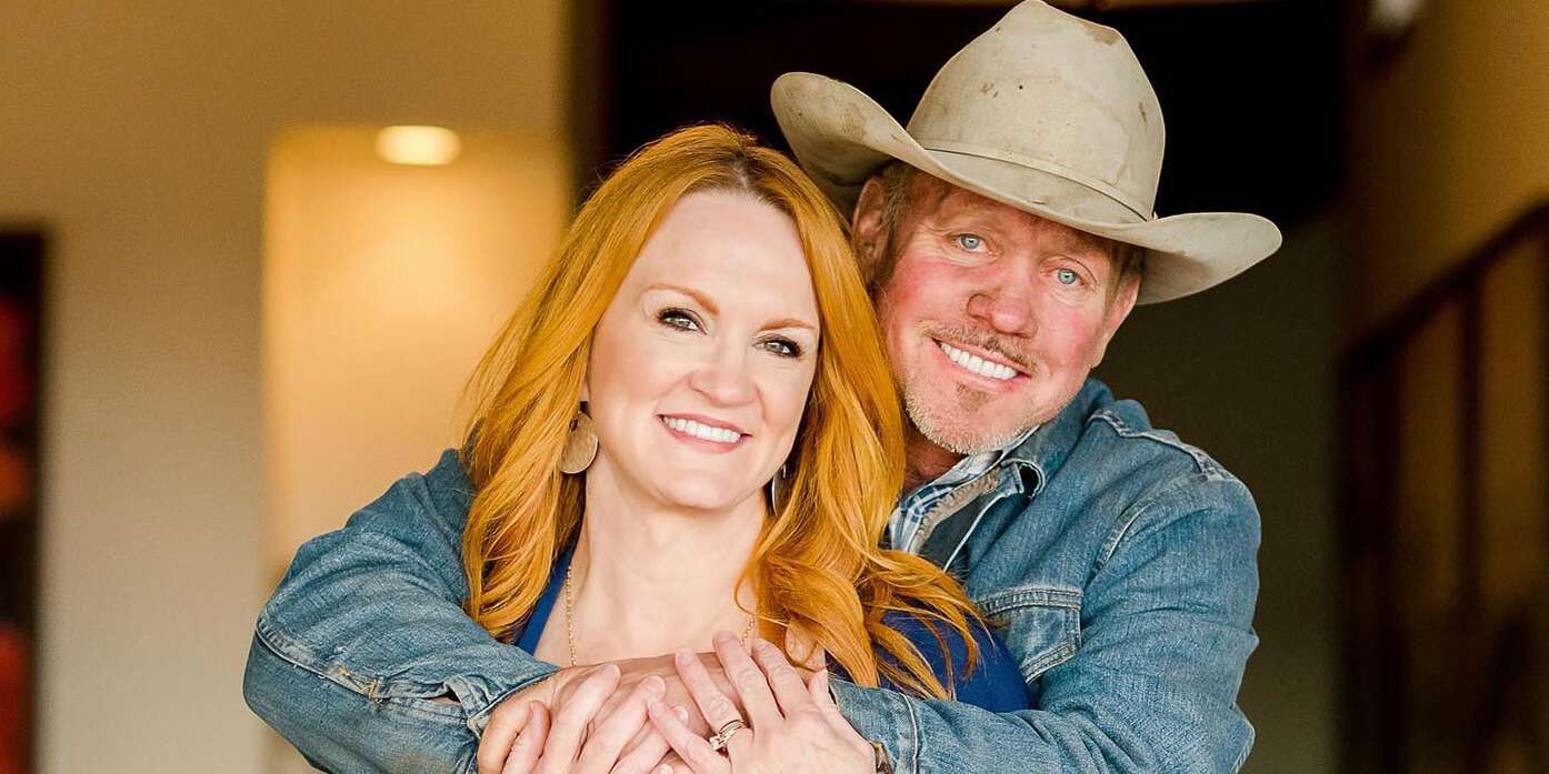 Ree Drummond’s Husband Ladd Crashes Her Photoshoot Covered in Poop