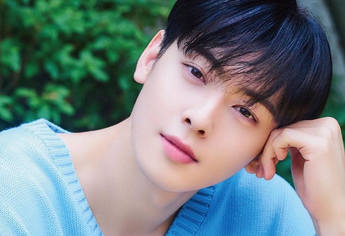 ASTRO's Cha Eun Woo named celebrity with highest paying 2nd job on 'TMI News' | allkpop