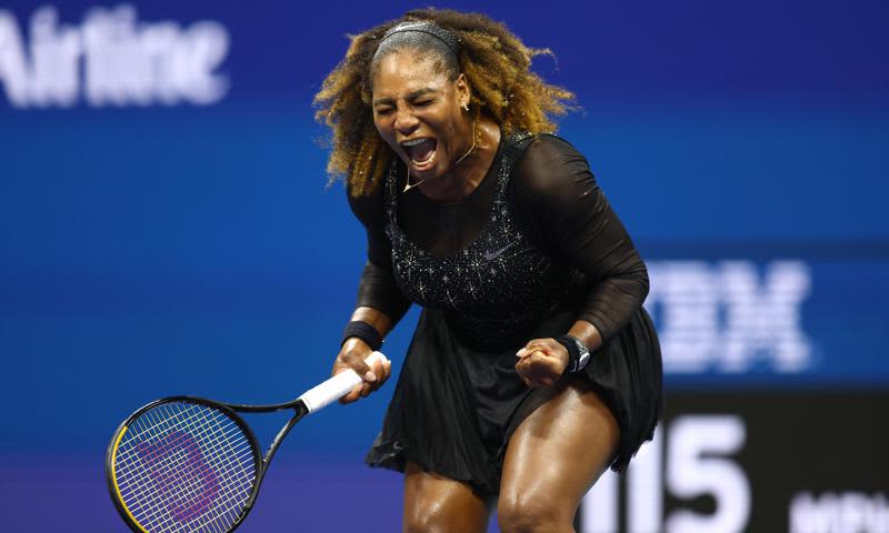 Serena Williams wins first US Open set vs Kovinic; celebrities in the stands