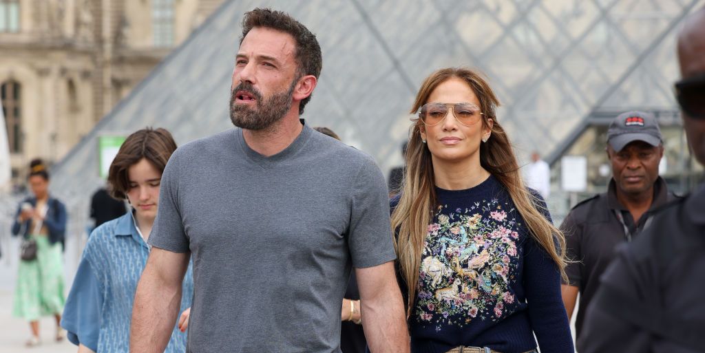 Ben Affleck Was Reportedly ‘Freaked Out’ On His Paris Honeymoon With Jennifer Lopez