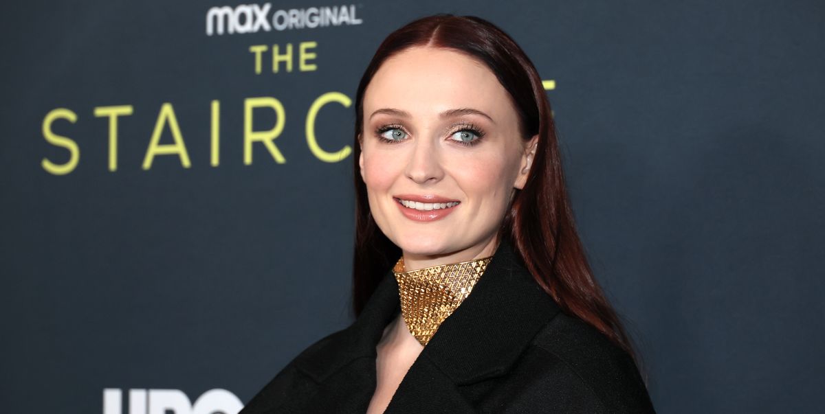 Sophie Turner Looks Incredible in White Crop Top 2 Months After Welcoming Baby #2