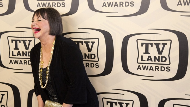 Cindy Williams dies at 75