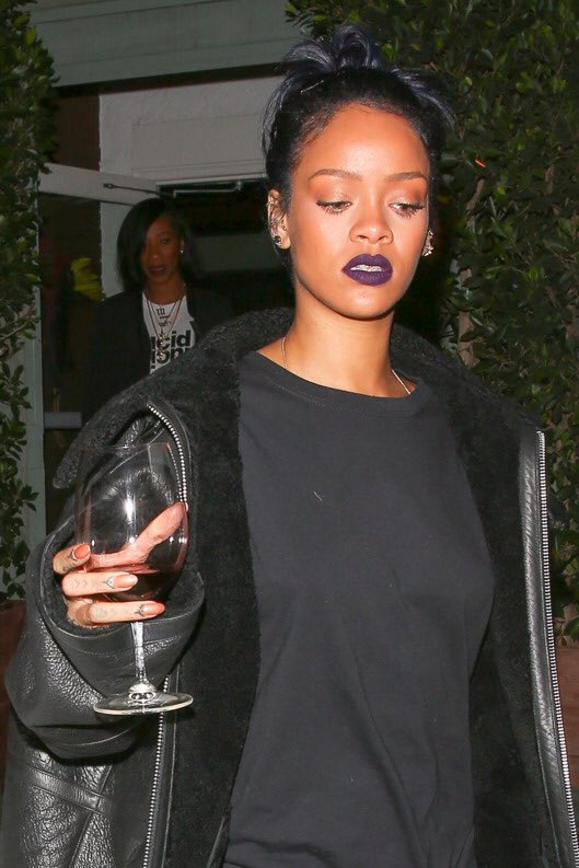 Rihanna used to leave Giorgio Baldi with wine glasses but now she leaves with a baby. Life comes at you fast 😭 https://t.co/GLtaZLYPsN