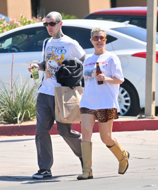 Travis Barker and Kourtney Kardashian are seen in Palm Desert, California. https://t.co/wRCDuOwpI7