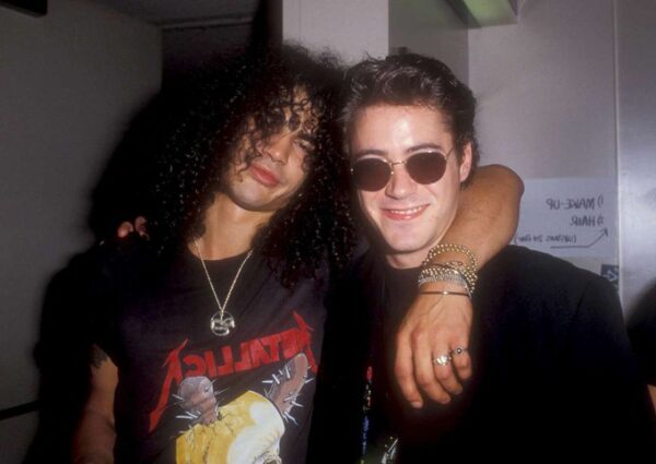 Slash and Robert Downey Jr. at the 1988 VMAs https://t.co/AR7fWsqb6m