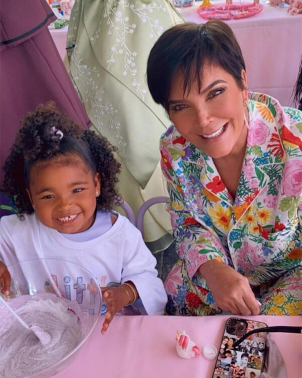 Kris Jenner snubs Khloe Kardashian’s cheating baby daddy Tristan Thompson in post for granddaughter True’s 5th birthday https://t.co/euszlbhAsK