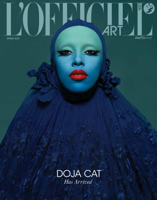 Doja Cat the cover of L’Officiel Art. https://t.co/AZOeoe91wp