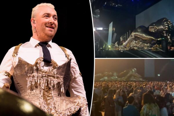 Sam Smith fans terrified during blackout at Manchester concert