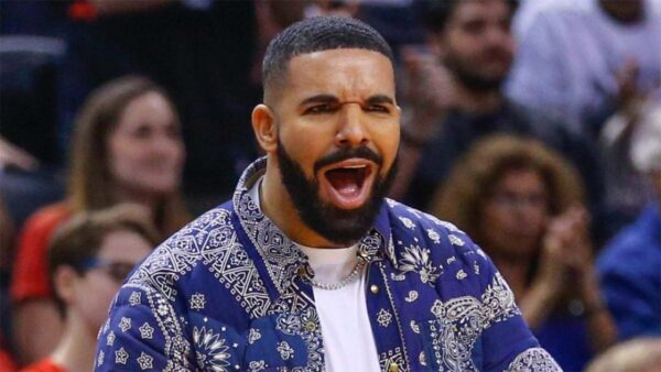 Drake Responds After ‘Random Angry Poets’ Trash His Poetry Book