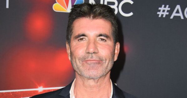 Simon Cowell 'quits fame to become stay-at-home dad' after sale of £45m mansion