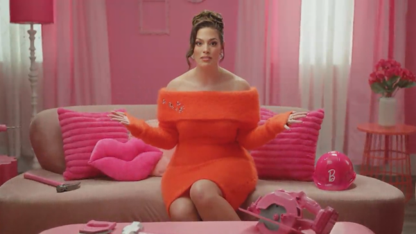 Ashley Graham Hosts ‘Barbie Dreamhouse Challenge’