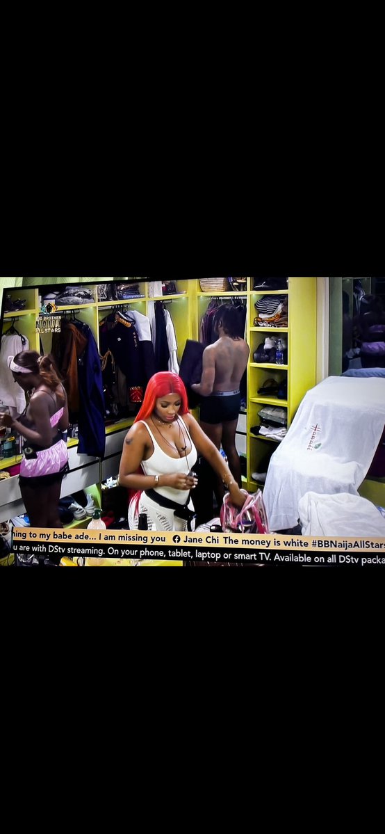 Nicki Minaj is that you ? 🥵🥵 Leave fashion for mercy Eke 🔥🔥🙌🙌 MERCY EKE FOR THE MONEY #QueenOfHighlights #BBNaijaAllstars #BBNaija pic.twitter.com/oEaP1PKoXm