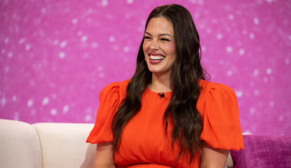 Ashley Graham Pops in Pink Sinuous Sandals With Romantic Mini Dress – Footwear News