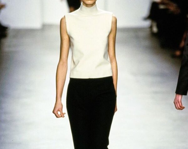 Calvin Klein fall 1999 ready-to-wear collection pic.twitter.com/SdOAZTZglH