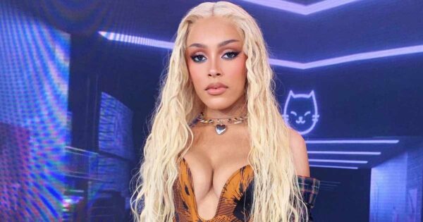 Doja Cat-Illuminati Romance Rumours Get A Boost By The Singer Herself As She Captions Her Instagram Post “Illuminatits”