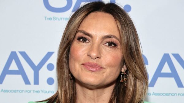 Law & Order’s Mariska Hargitay lounges on the beach in ‘bittersweet’ video: ‘Taking a minute’