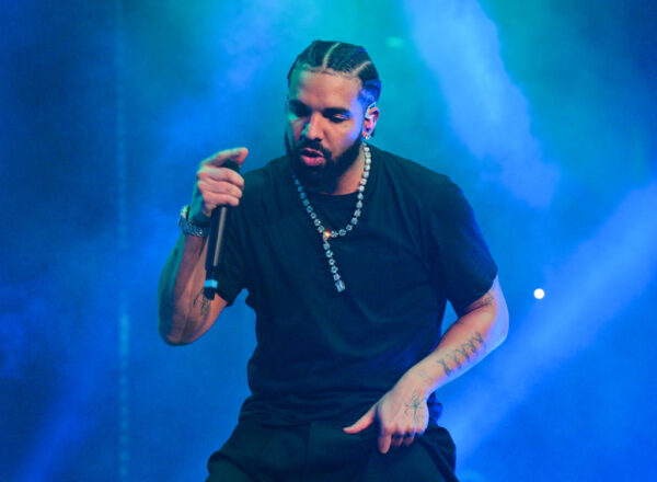 Drake Heralds Forthcoming Album With Single ‘8 AM in Charlotte’ – Rolling Stone