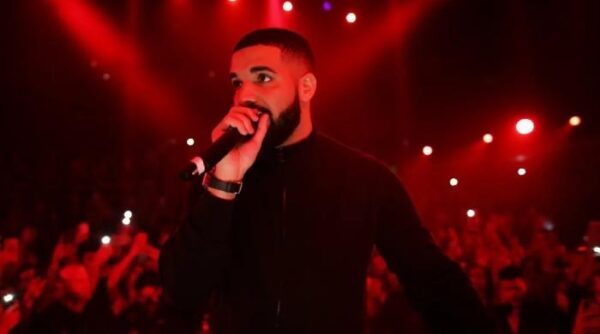 Drake rewards ‘heartbroken’ concert go-er with huge cash prize