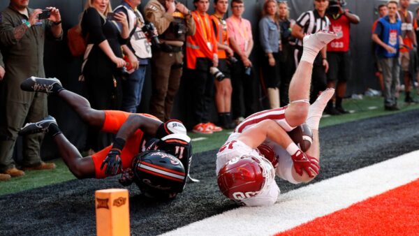 OU football WR Drake Stoops reacts to pass interference no-call vs OSU