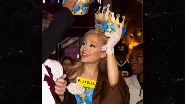 Ariana Grande Swarmed by Fans While Seeing BF Ethan Slater in ‘Spamalot’ On Broadway