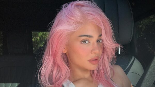 Kylie Jenner Revisits Her KING KYLIE Era With Pink Hair!