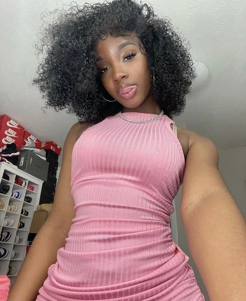 Pretty face, skinny waist 💓🌷 #explore #fyp #viral #kelly #goviral