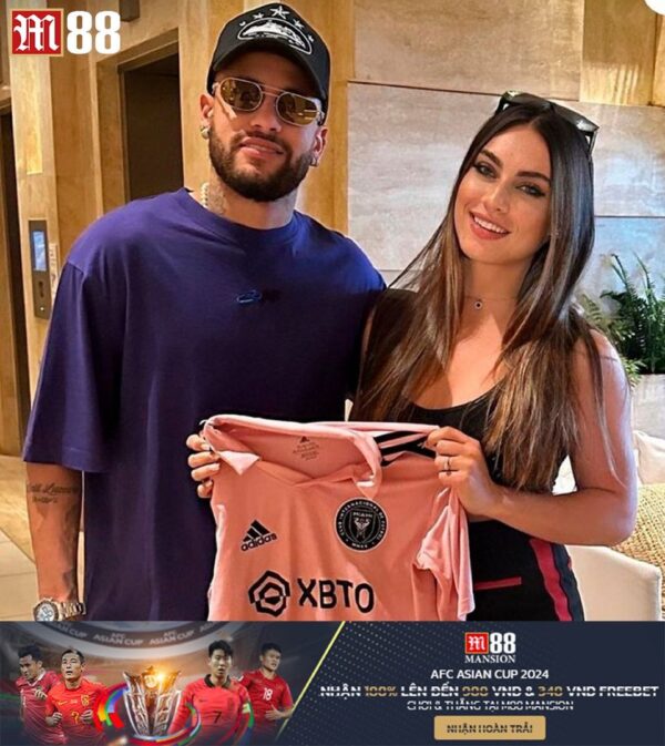 ?CHÍNH THỨC ‼️ Neymar Jr gia nhận Inter Miami ? (Chỉ là chụp ảnh cùng fan girl thôi chứ ngày gia nhập Neymar vẫn chưa…