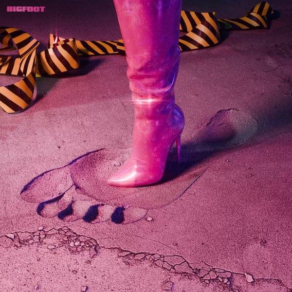 Nicki Minaj is releasing her response to Megan Thee Stallion titled 'Big Foot' tomorrow at 3pm PST.