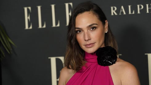 Gal Gadot in televised message to hostage families, don't stop fighting, we are with