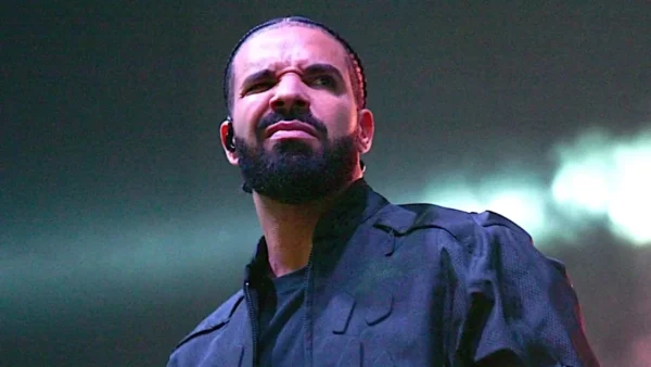 Drake Gets Roasted As Fans Fall For Toronto ‘Tomb’ Hoax