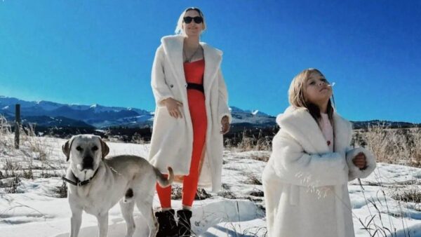 Kate Hudson’s Daughter Rani Rose—Her Mini-Me—Twins with Her Mom in Matching Winter White Max Mara Coats While in Aspen