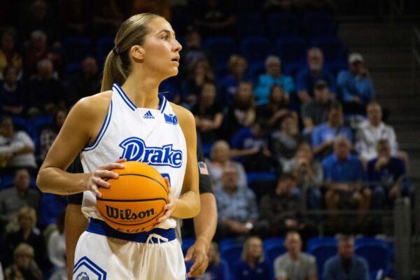 Drake women’s basketball pulls through in big win over UNI