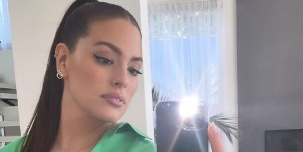 Ashley Graham ditches her trousers and dances in her underwear