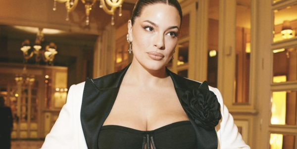 Ashley Graham wears underboob-baring, naked corset