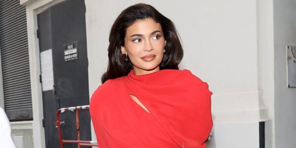 Kylie Jenner on Theory Dating Timothée Chalamet Led to Makeunder