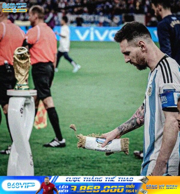 ???? Lionel Messi : "Khi bước vào sân trong trận chung kết World Cup, tôi không nhìn vào chiếc cúp. Họ nói rằng không nên…
