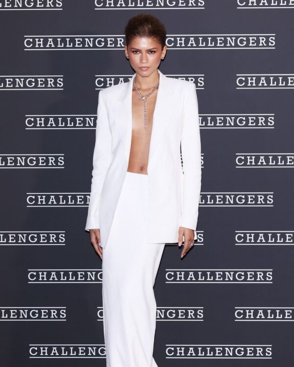 A sculptural moment. Zendaya wears a custom Calvin Klein look by our Atelier to the "Challengers" premiere in Rome. 

The struct…