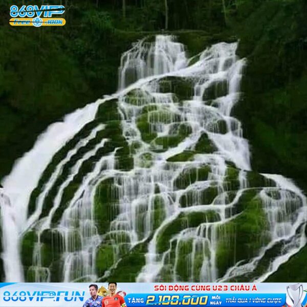 Nhắm mắt lại 75% để bạn thấy thác nước đẹp nhất thế giới ????????