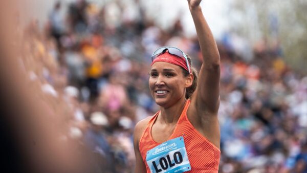 Lolo Jones puts on performance for hometown crowd at Drake Relays