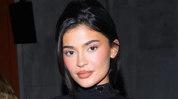 Kylie Jenner’s photo sparks pregnancy rumors: See pic