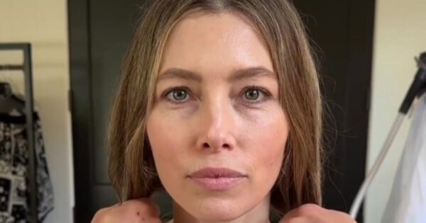 Jessica Biel shows off dramatic transformation that leaves fans split