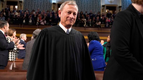 Supreme Court Chief Justice Roberts Rejects Meeting With Senators About Justice Samuel Alito