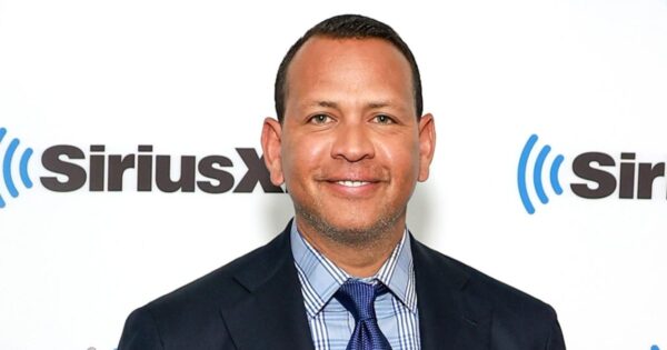 Alex Rodriguez Shocked to See Daughter at NBA Game