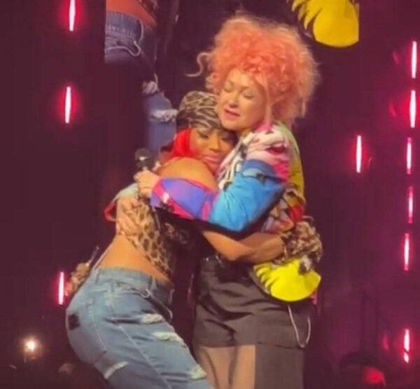 Nicki Minaj brings out the legendary Cyndi Lauper ???? #GagCityBrooklyn
