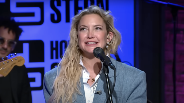 Kate Hudson Says She Can See Dead People