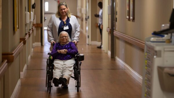 Nursing home staffing and spending questioned by Democratic lawmakers